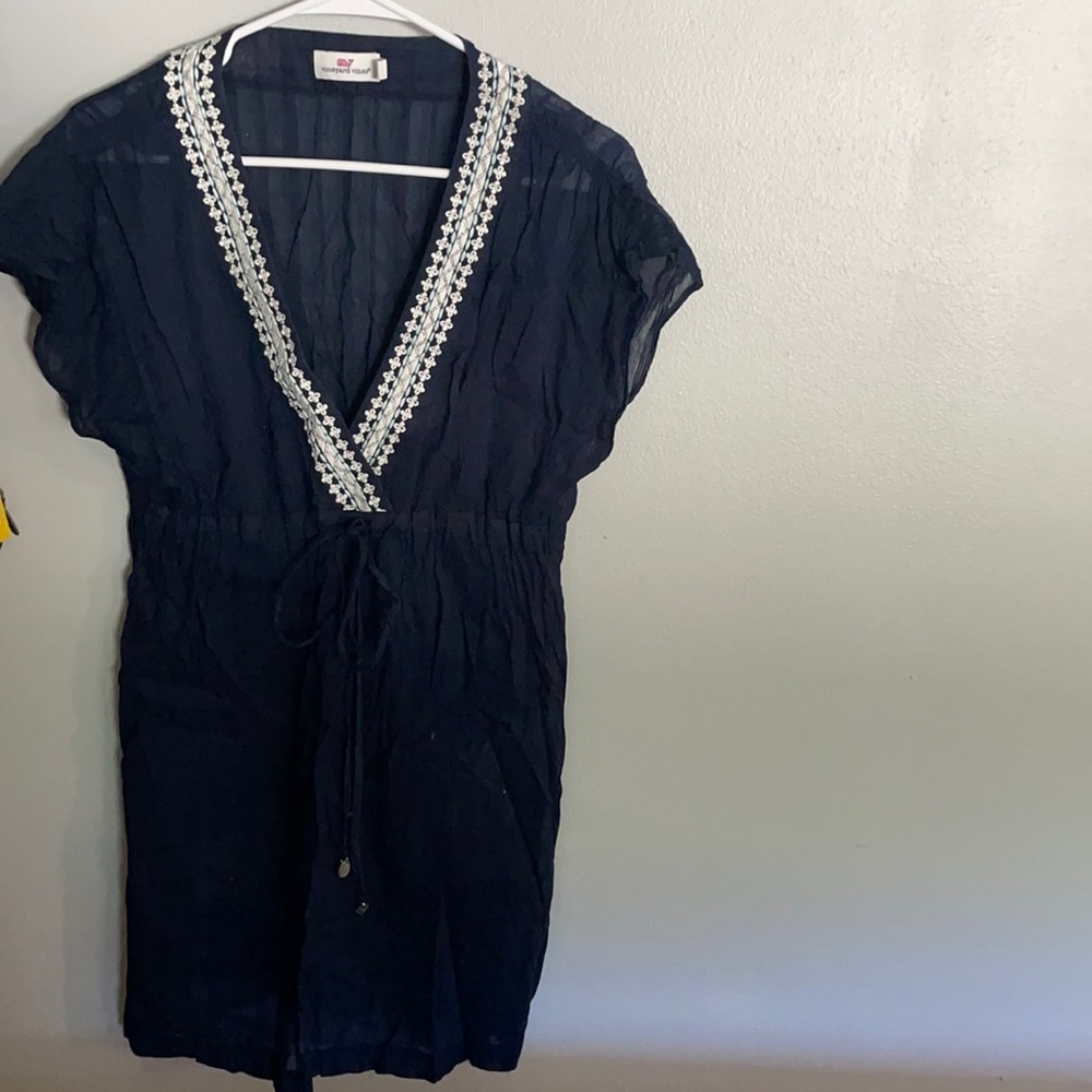 Vineyard vines beach cover up